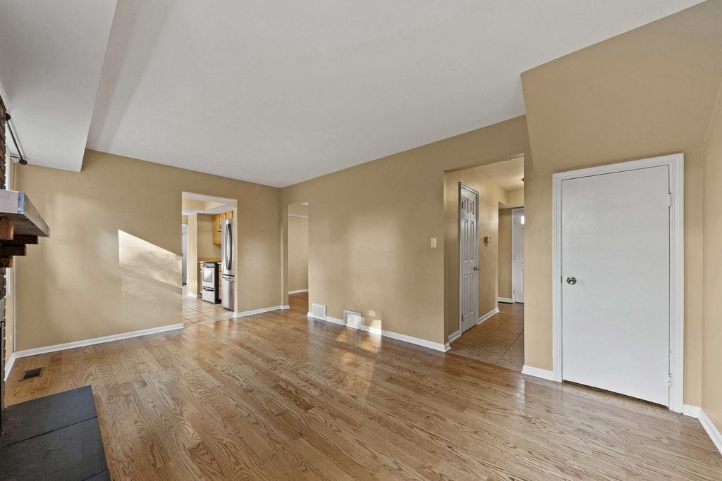 1121 Belmar Lane - Photo 9