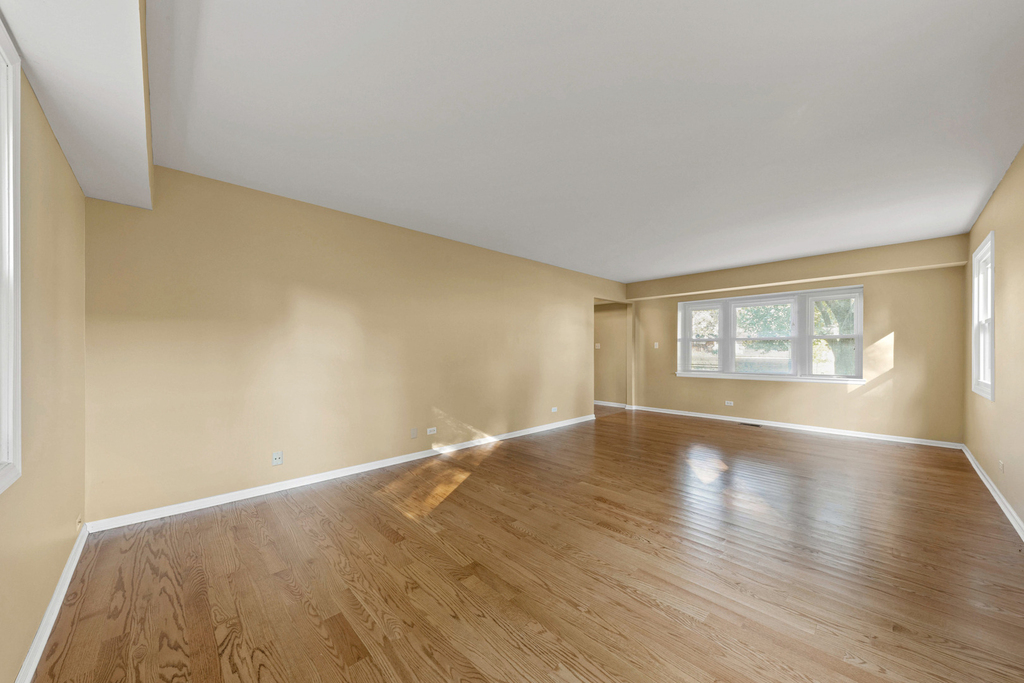 1121 Belmar Lane - Photo 3