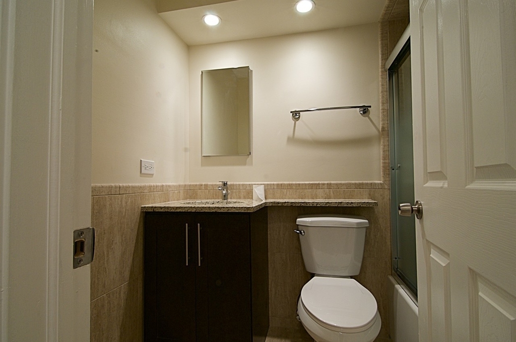 2629 N Hampden Court - Photo 9