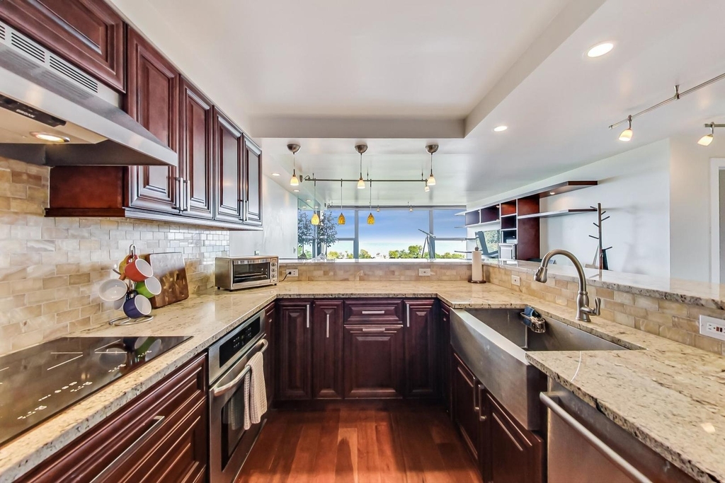 1850 N Clark Street - Photo 9