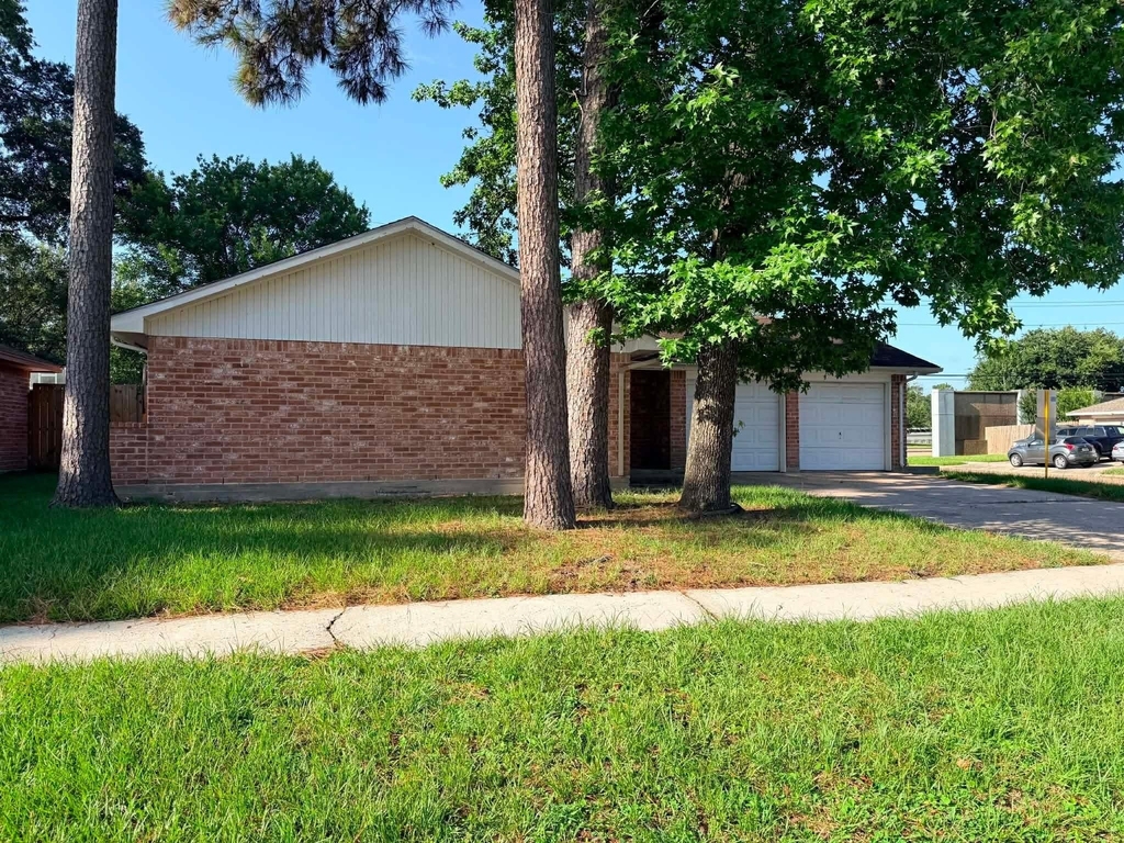 11002 Clear Fork Drive - Photo 1