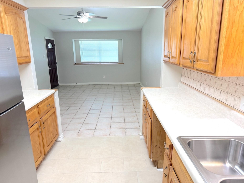 534 Glenvale Drive - Photo 8