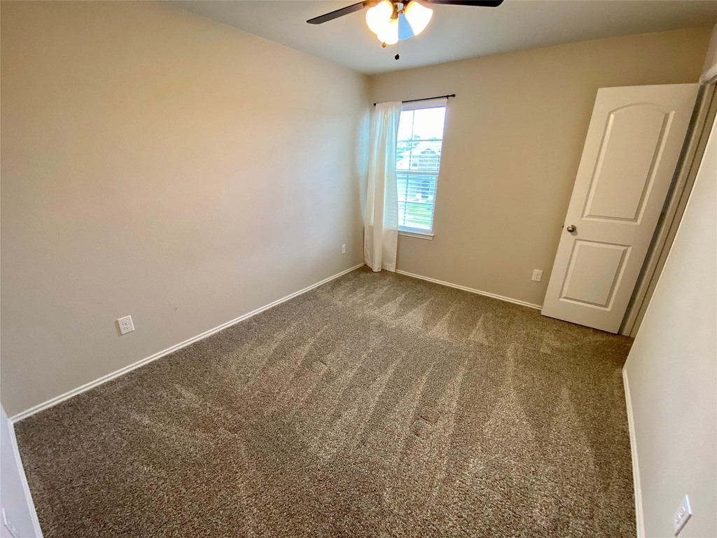 13832 Rock Island Trail - Photo 25