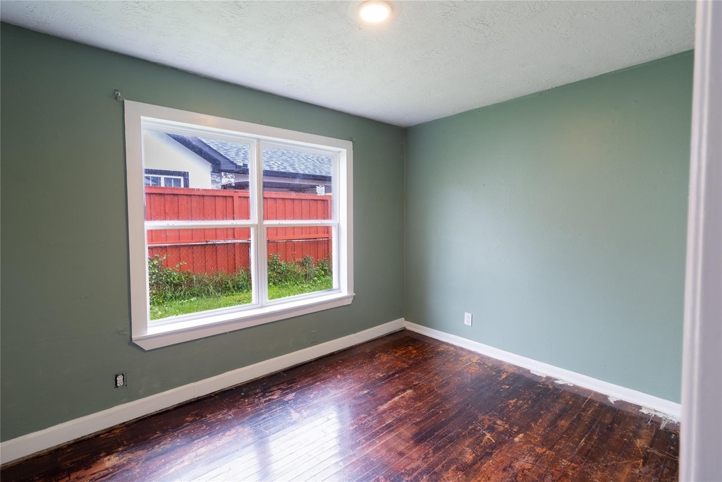 809 Norell Street - Photo 5