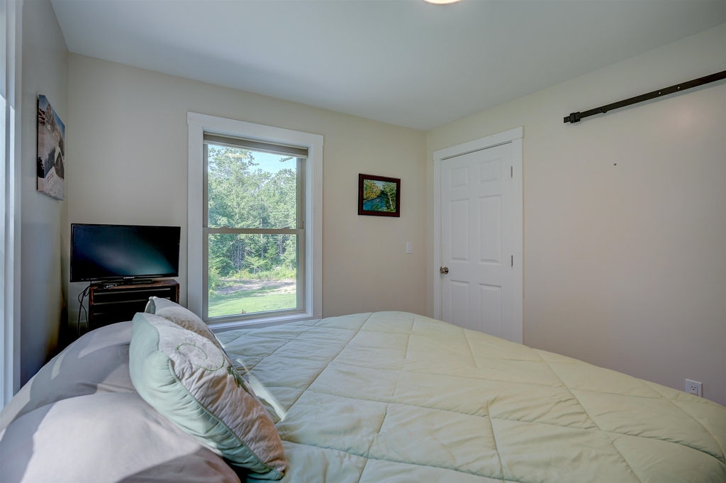 419 Winter - Photo 18