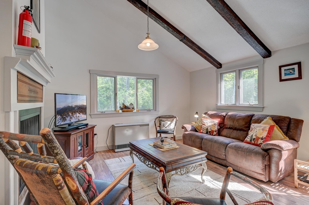 186 Ledgewood - Photo 6