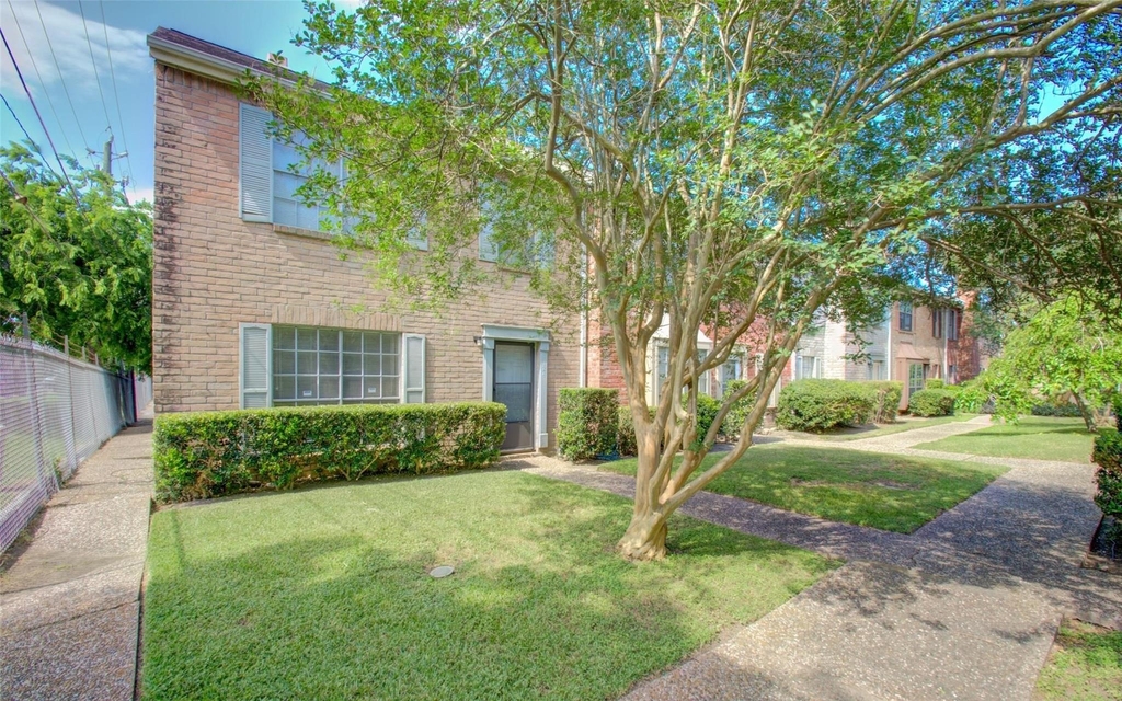 4124 Belle Park Drive - Photo 1