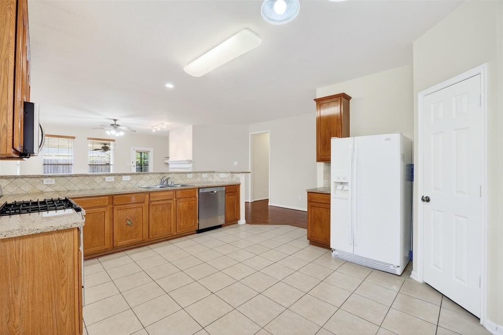 11630 Forest Wind Lane - Photo 16