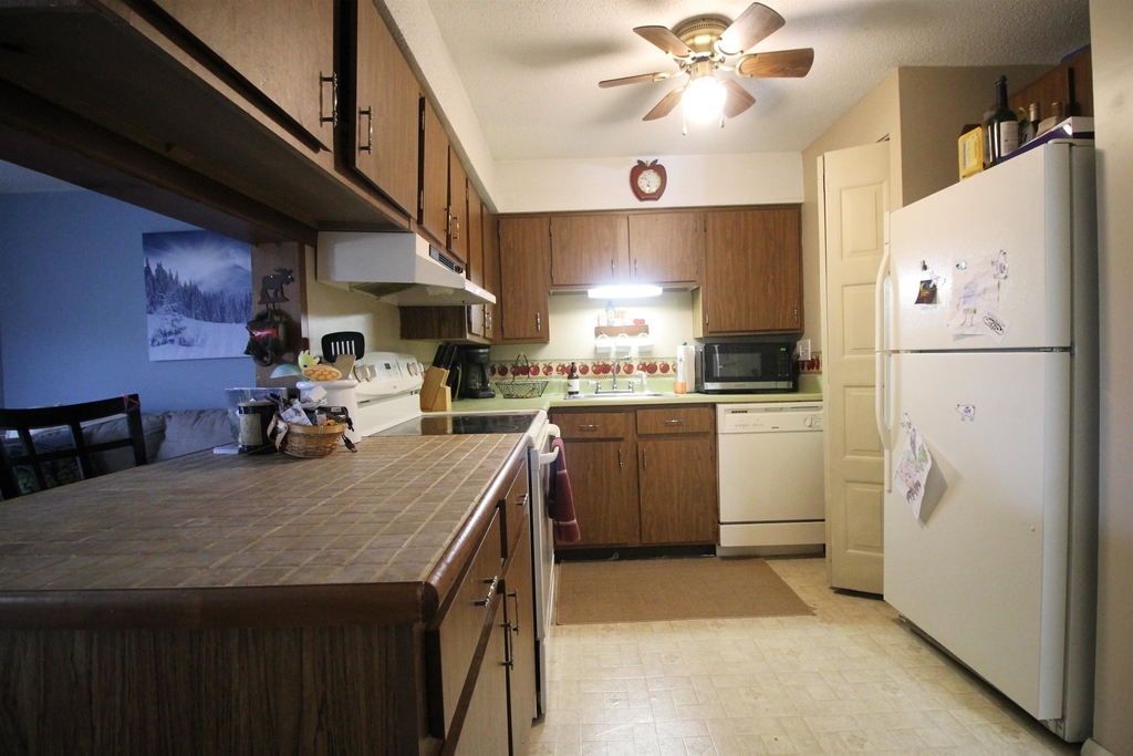 38 Windsor Hill - Photo 4