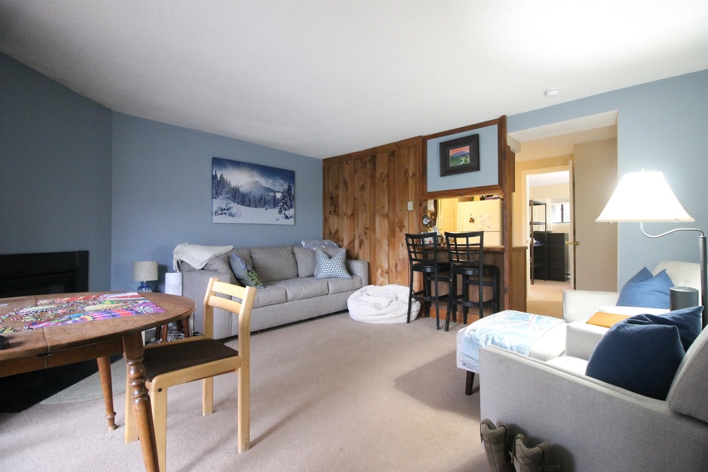 38 Windsor Hill - Photo 1