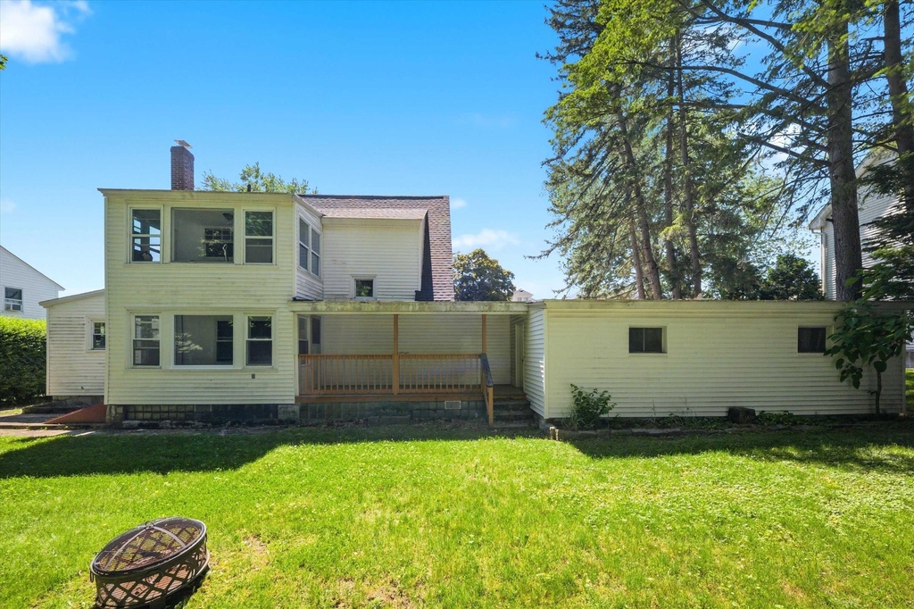 345 Coolidge - Photo 2
