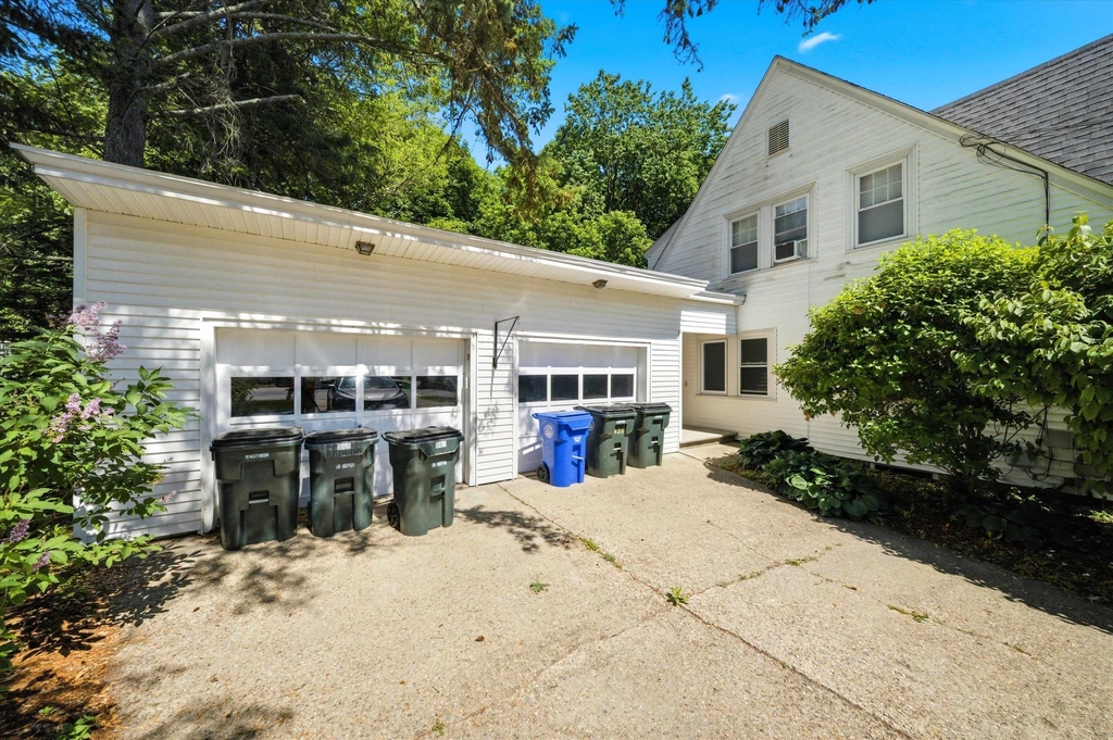 345 Coolidge - Photo 1