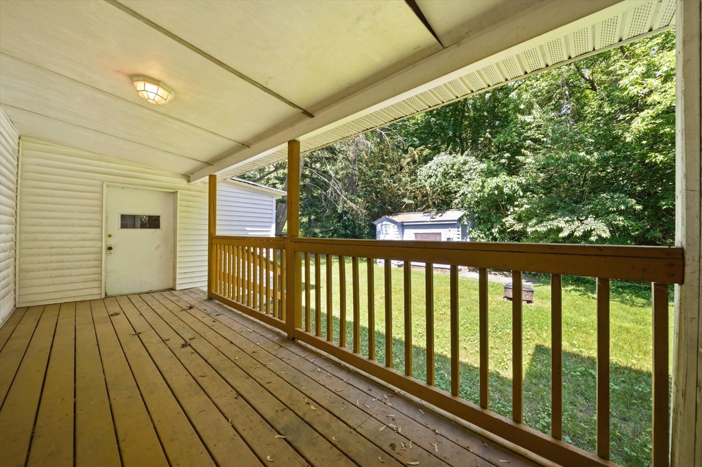 345 Coolidge - Photo 3