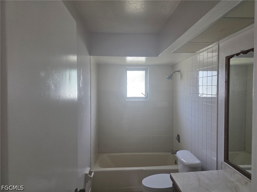 1542 Canal Street - Photo 5