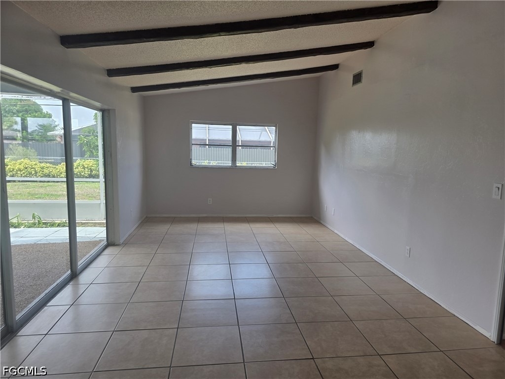 1542 Canal Street - Photo 3