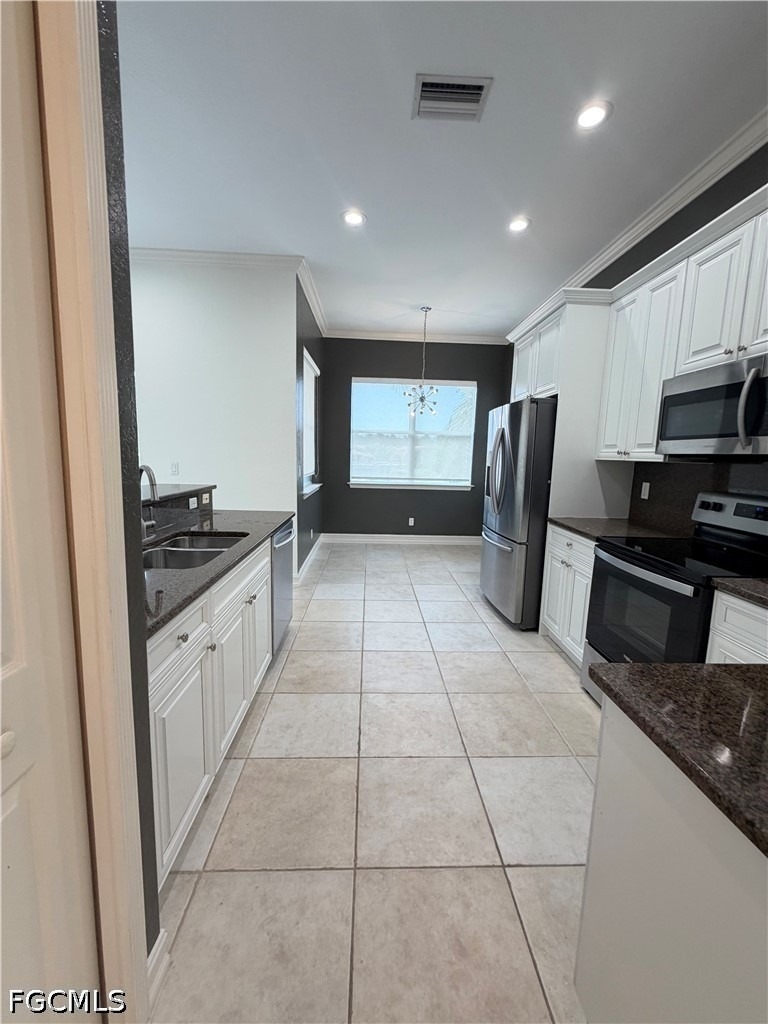 7060 San Lorenzo Court - Photo 13