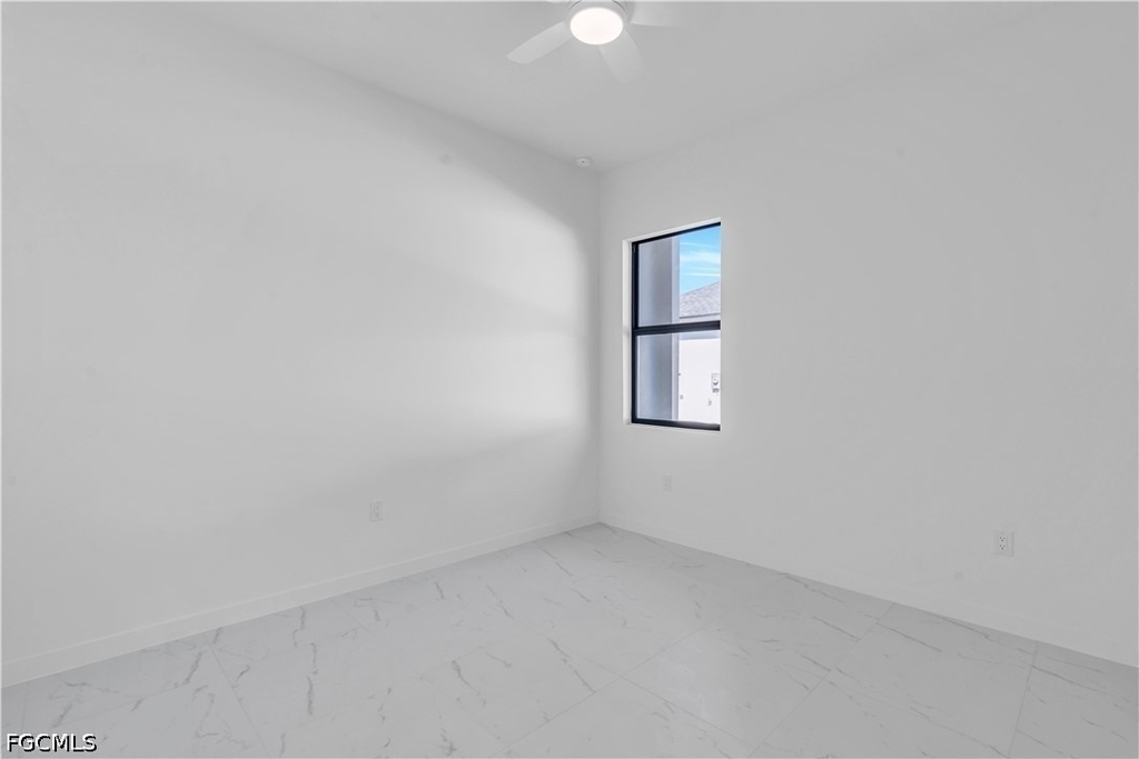 1021 Chiquita Boulevard N - Photo 21