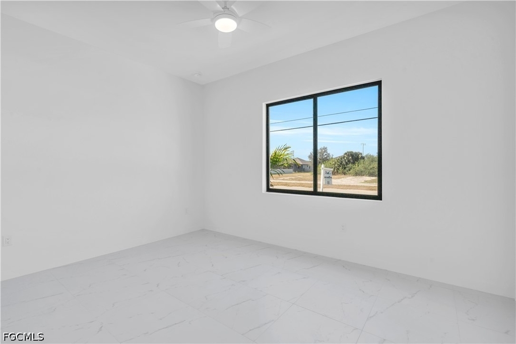 1021 Chiquita Boulevard N - Photo 18