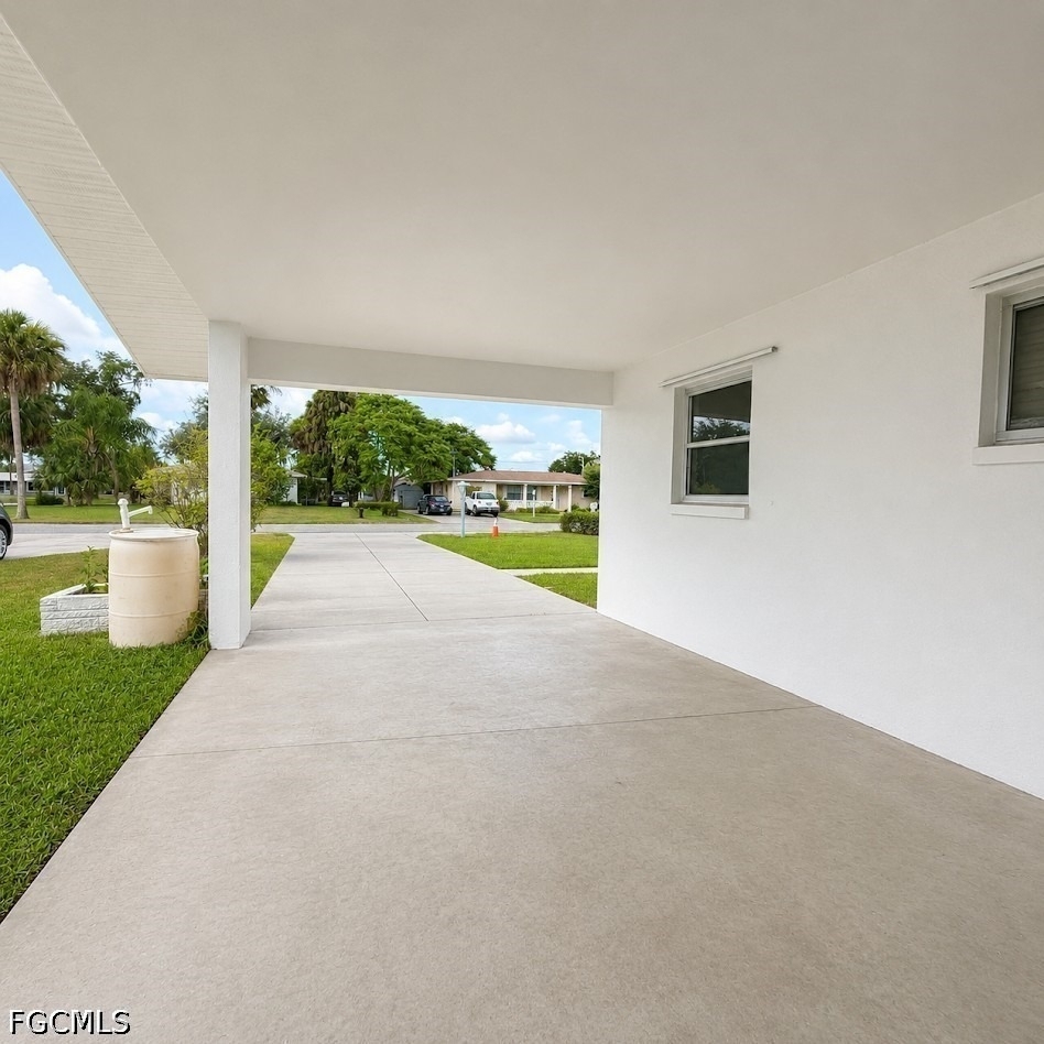 800 Willow Drive - Photo 24