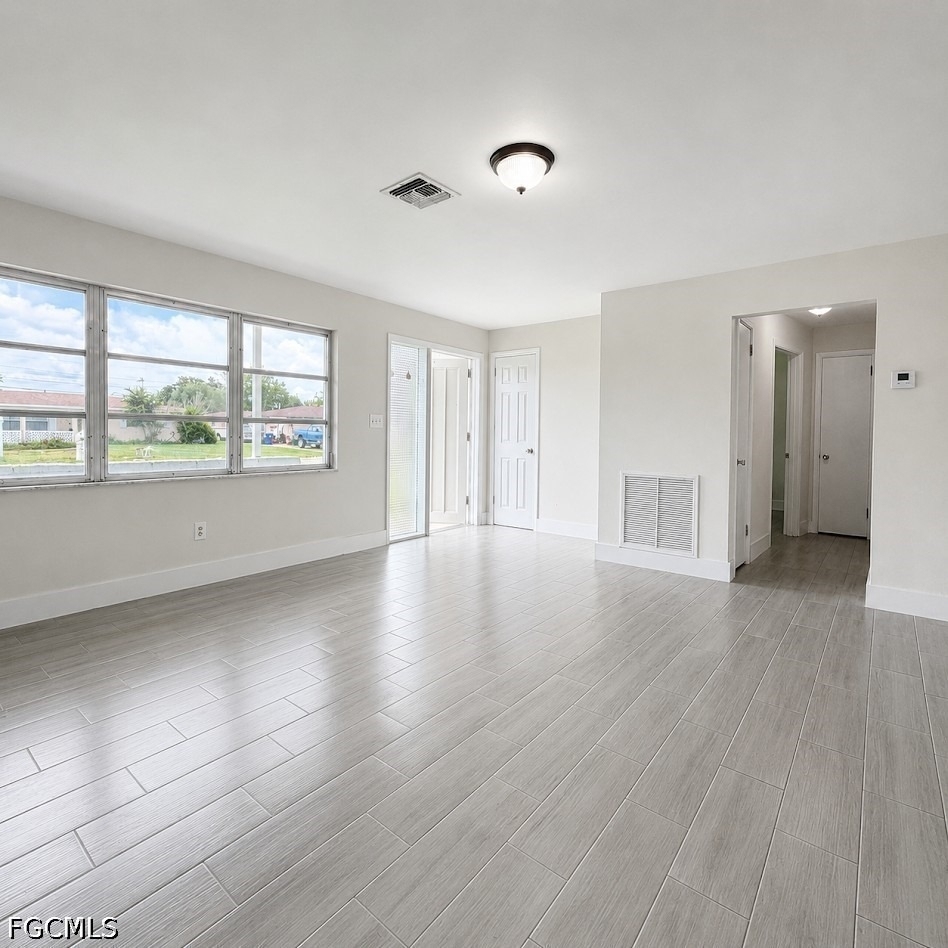 800 Willow Drive - Photo 2