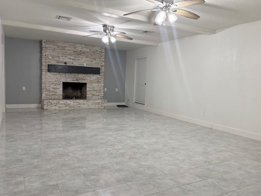 2695 S Woodloch Street - Photo 2
