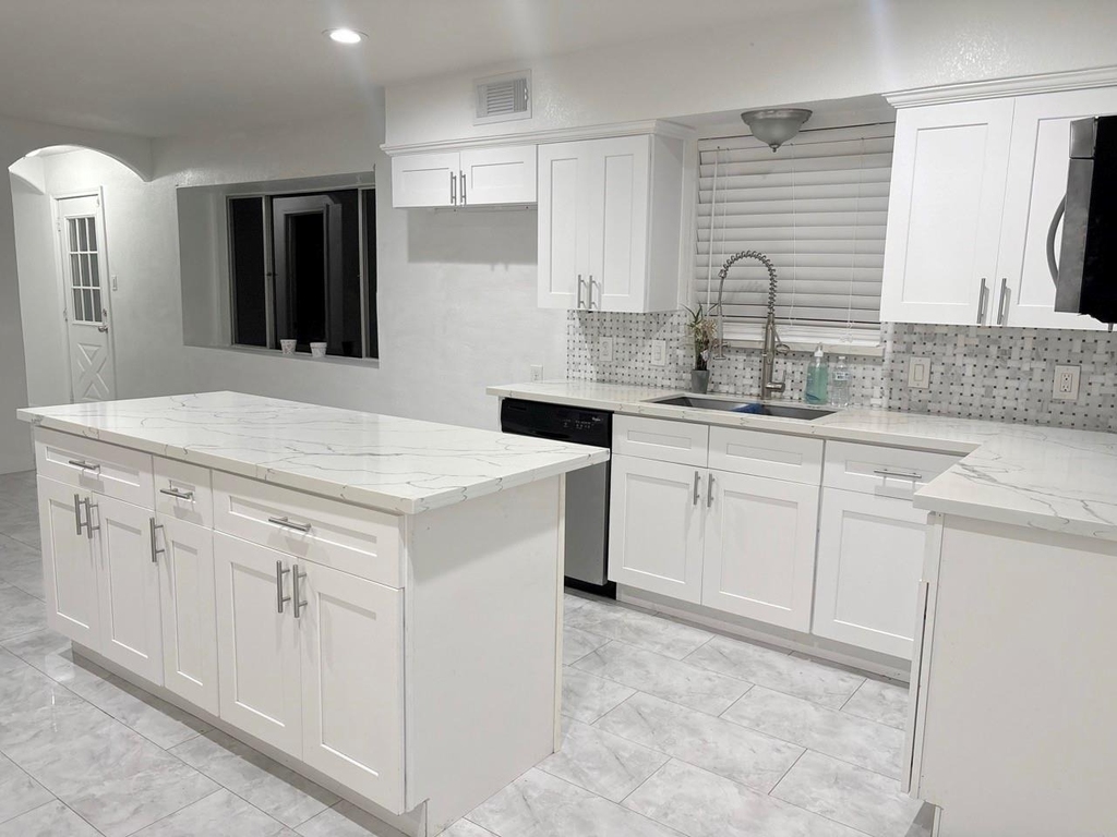 2695 S Woodloch Street - Photo 5