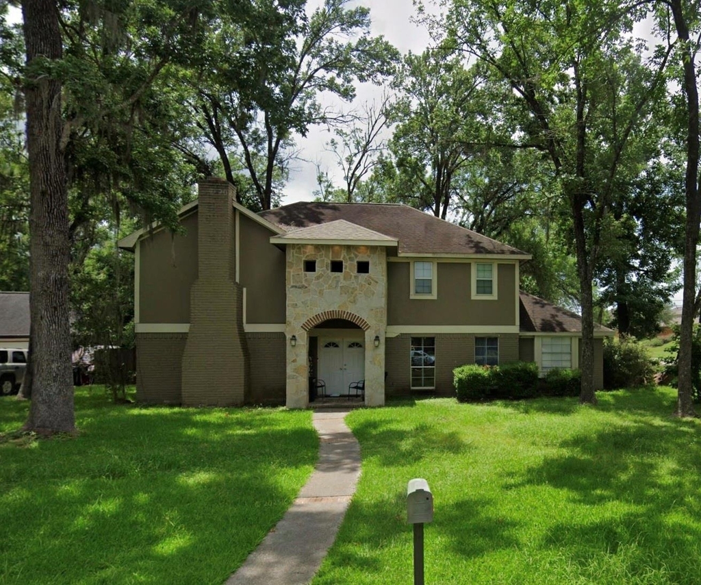 2695 S Woodloch Street - Photo 0