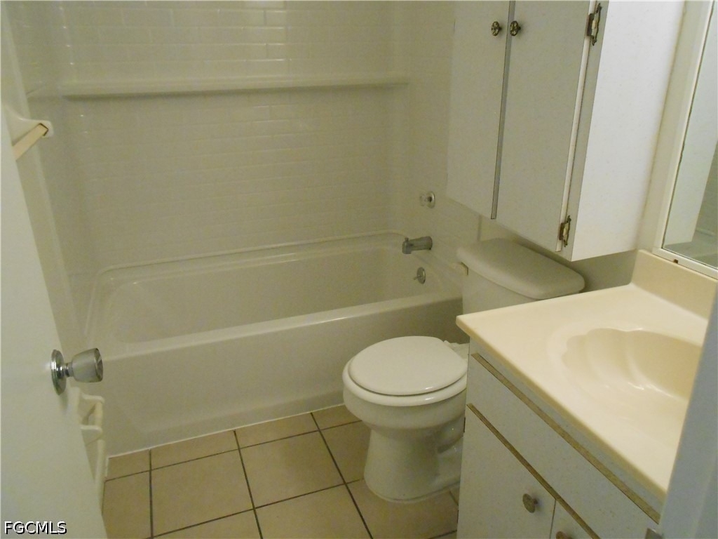 404 Joel Boulevard - Photo 22