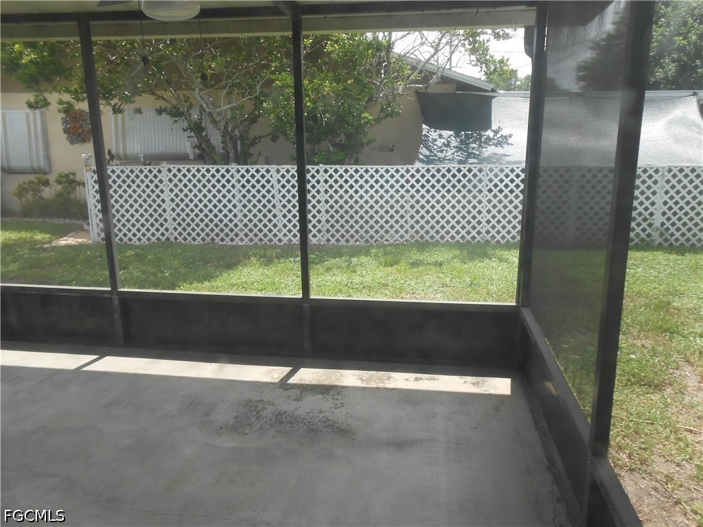 404 Joel Boulevard - Photo 13