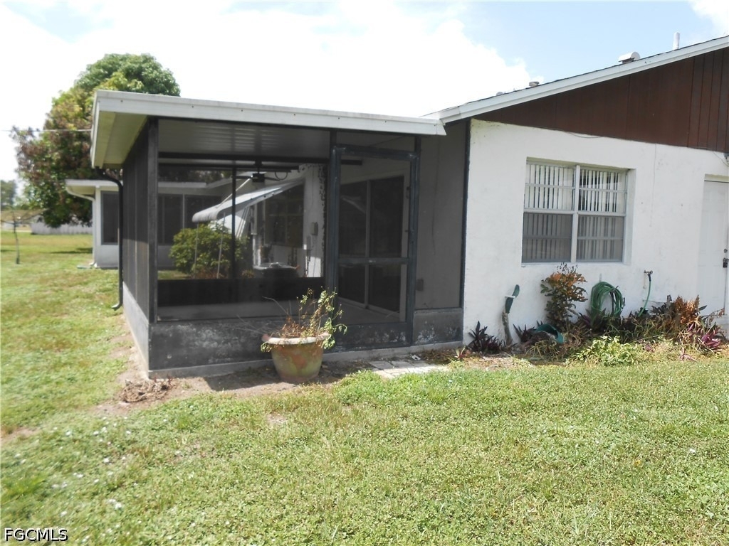 404 Joel Boulevard - Photo 28