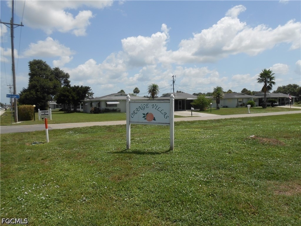 404 Joel Boulevard - Photo 0