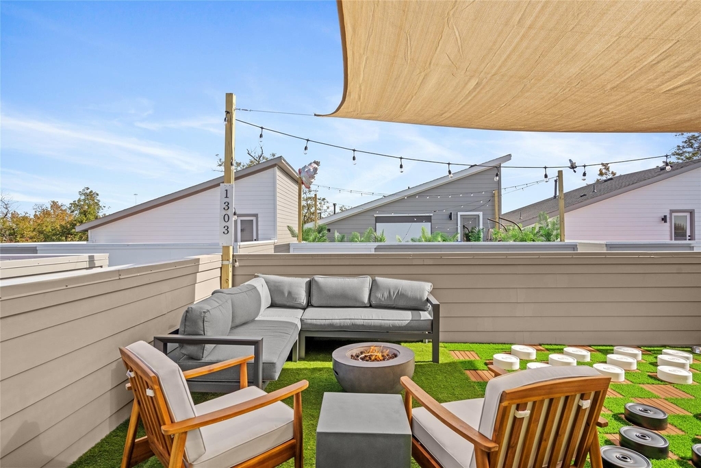 1303 E 27th Street - Photo 28