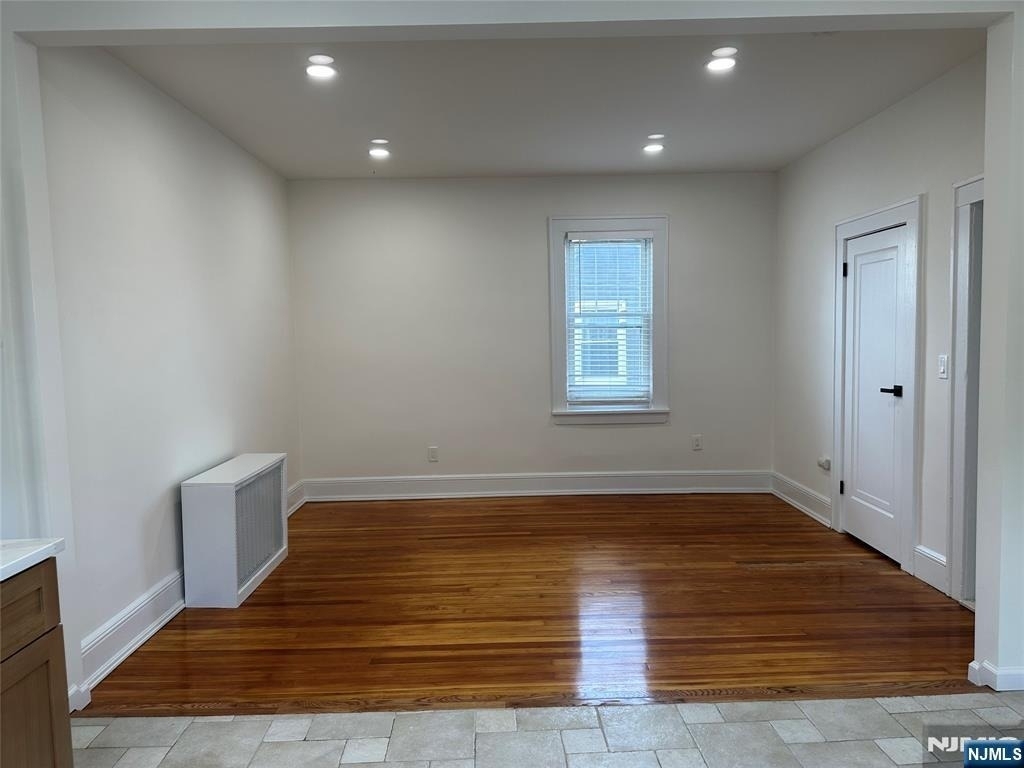 19 1st - Photo 16