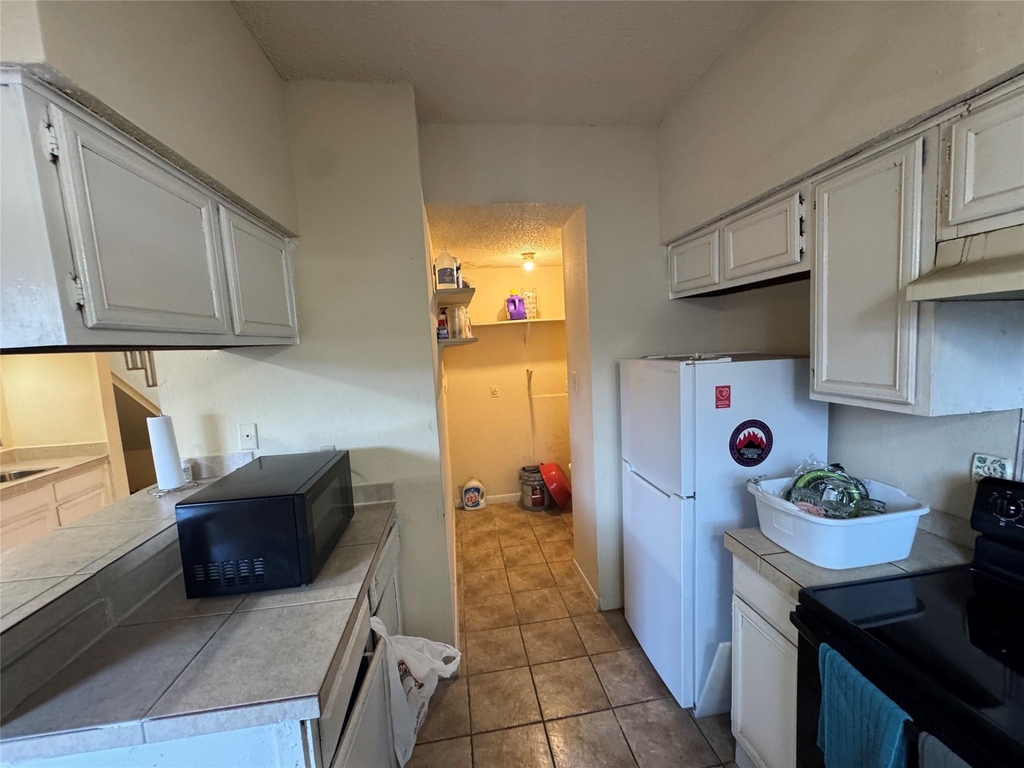 12300 Brookglade Circle - Photo 18