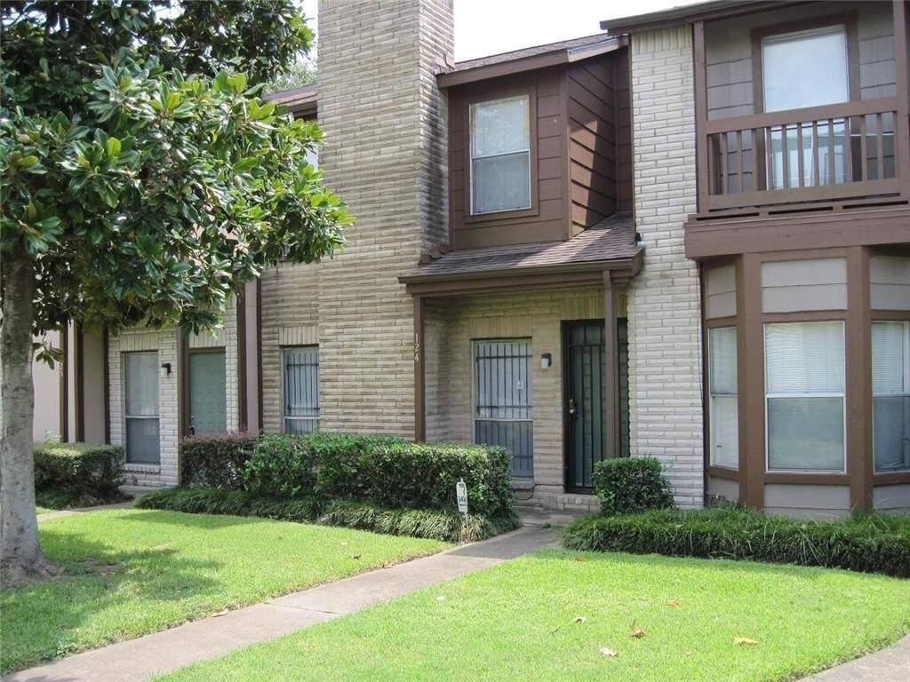 12300 Brookglade Circle - Photo 0