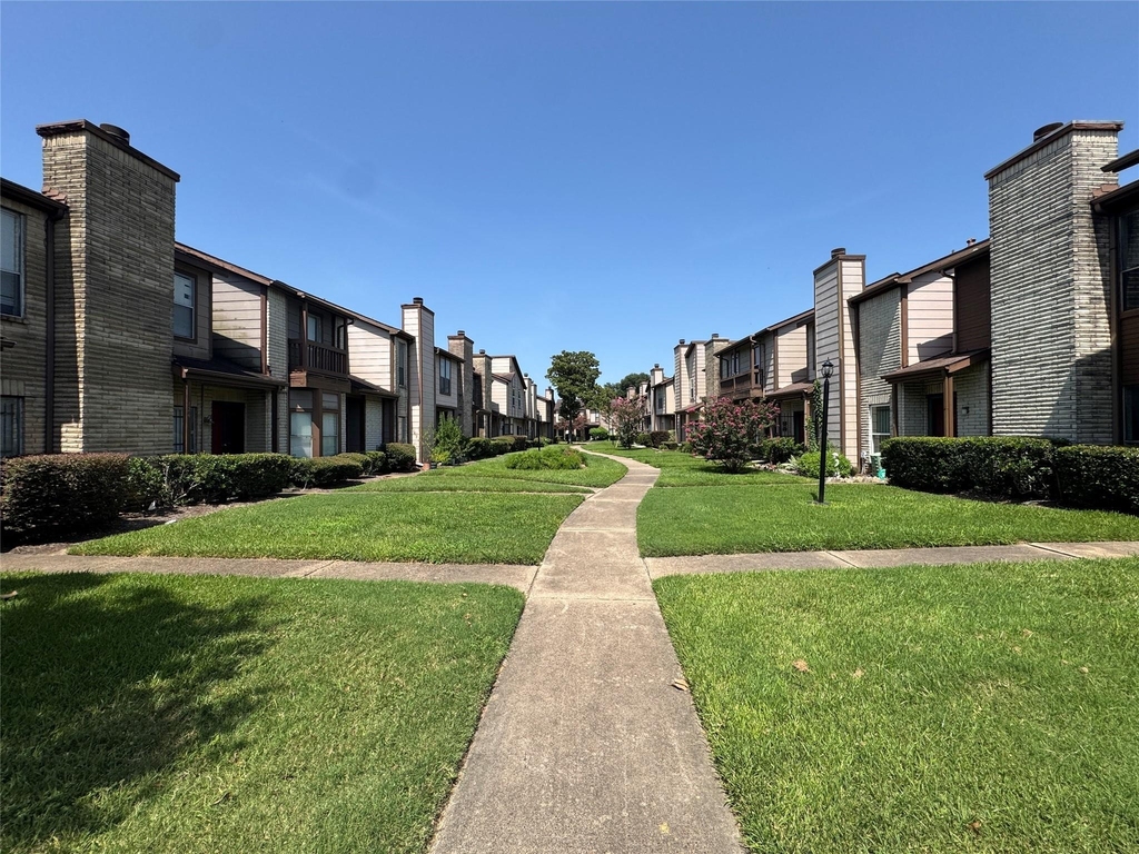 12300 Brookglade Circle - Photo 23