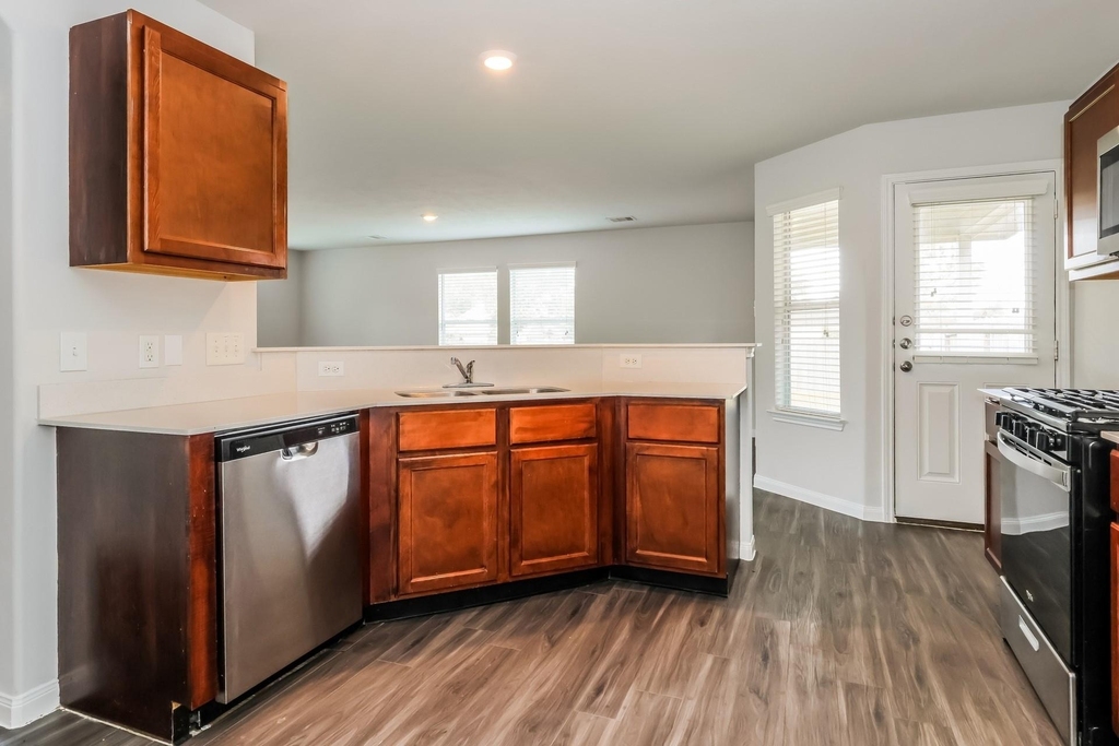6019 Sugar Field Lane - Photo 4