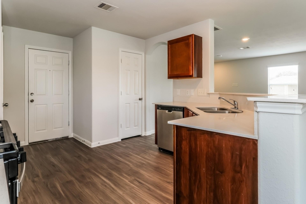 6019 Sugar Field Lane - Photo 5