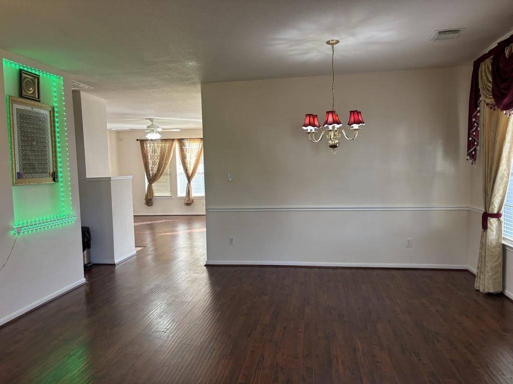 5514 Gatesprings Lane Lane - Photo 3