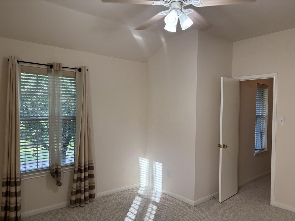5514 Gatesprings Lane Lane - Photo 19