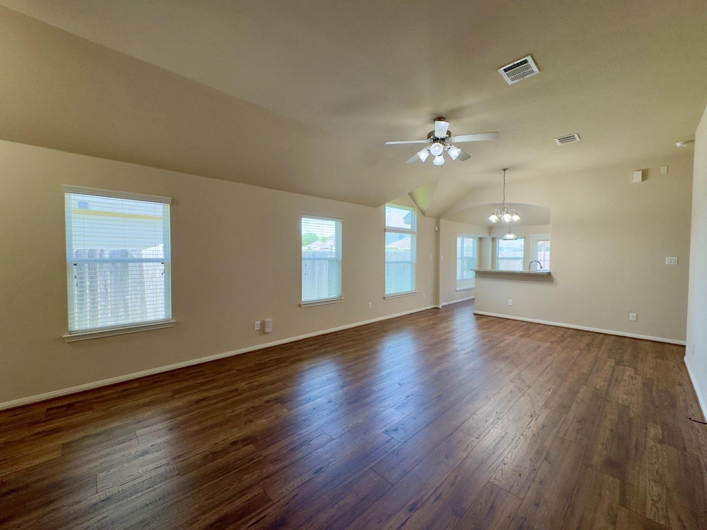 15126 Winter Meadow Court - Photo 4