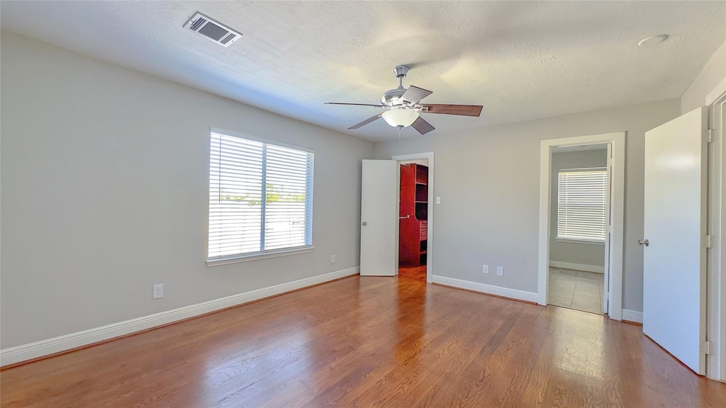 9923 Farrell Drive - Photo 24