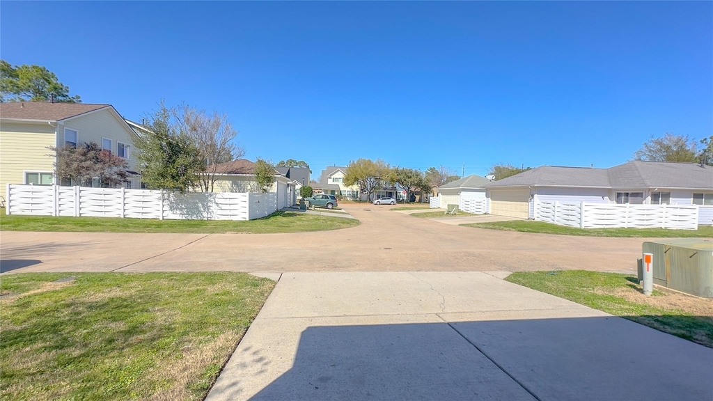 9923 Farrell Drive - Photo 38