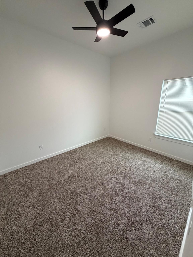 8627 Peachtree Street - Photo 5