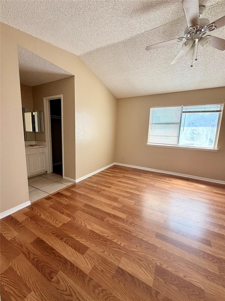 12400 Brookglade Circle - Photo 15