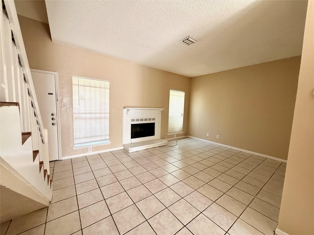 12400 Brookglade Circle - Photo 3