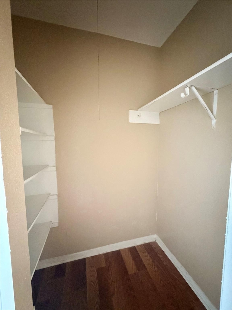 12400 Brookglade Circle - Photo 11