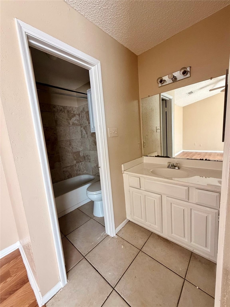 12400 Brookglade Circle - Photo 16