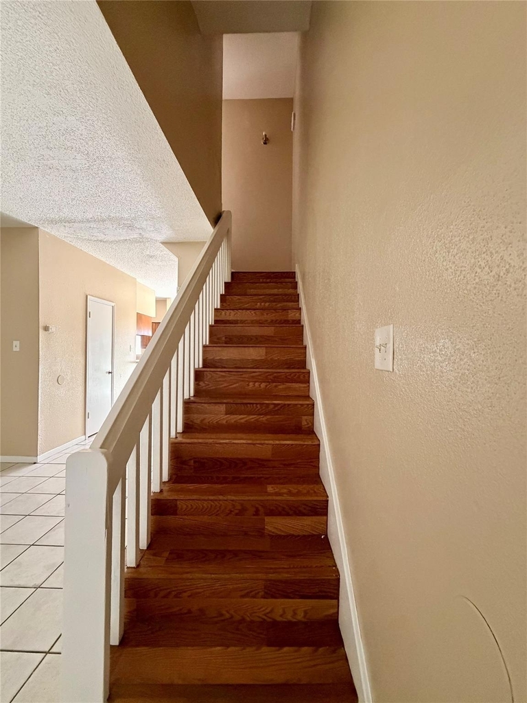12400 Brookglade Circle - Photo 9