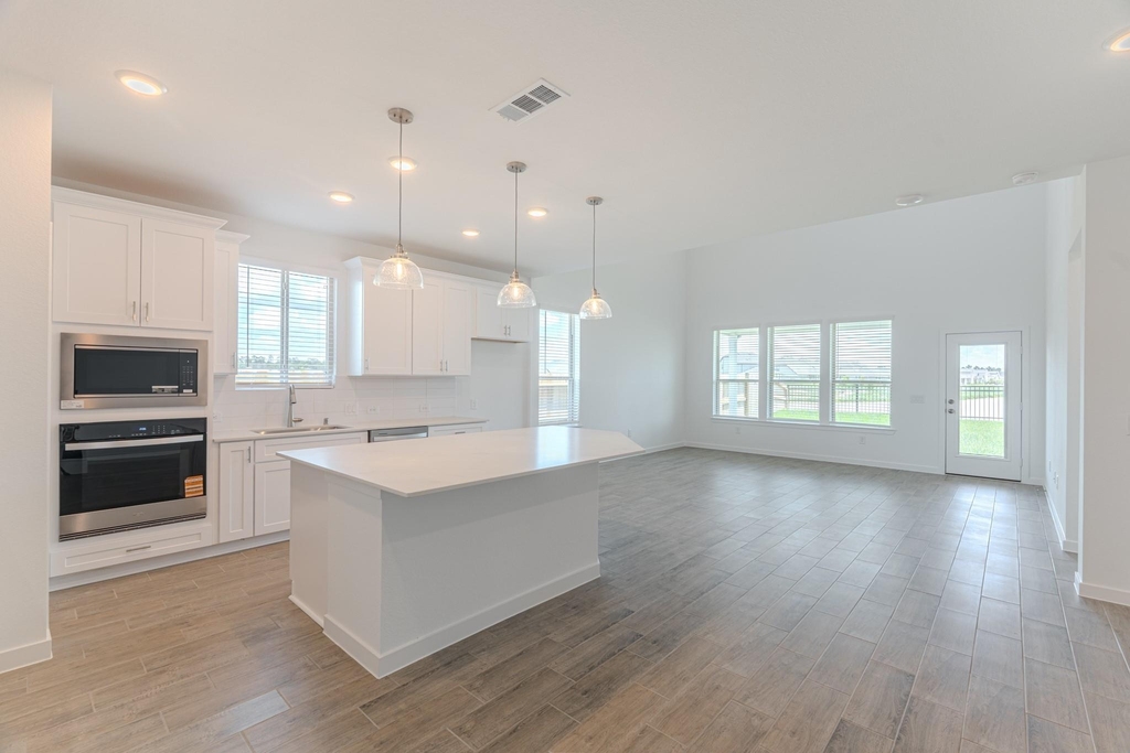 14606 Daffodil Plains Lane - Photo 4